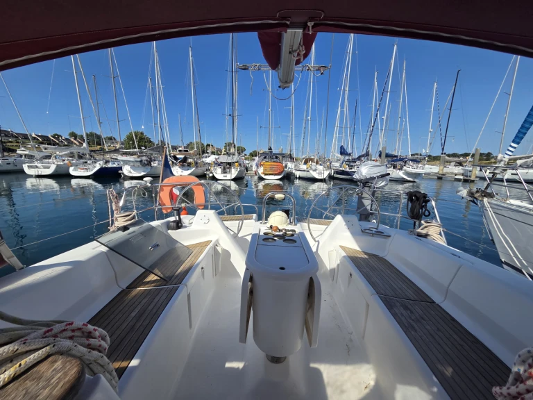 Ein Dufour Gib Sea 43 mieten in Arzon
