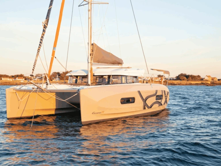 Bénéteau Excess 11 mieten Arzon