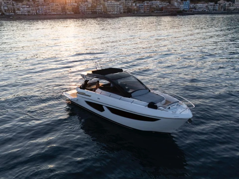 FIM REGINA 440 mieten Giardini-Naxos