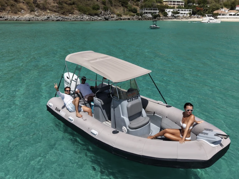 Ein 3D Tender Lux 655 mieten in St. Martin