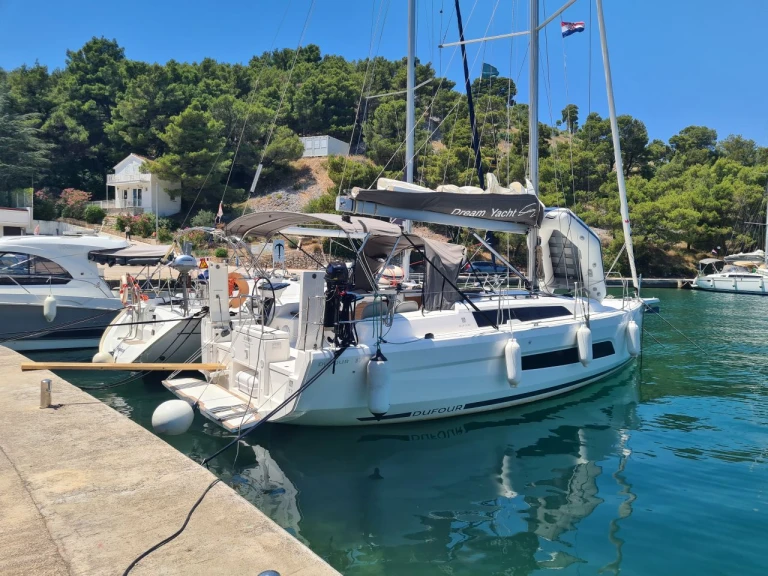 Segelboot mieten in Zaton - Dufour Dufour 37