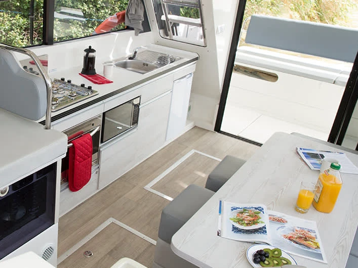 YachtCharter in Trèbes - Le Boat Horizon 3 auf SamBoat