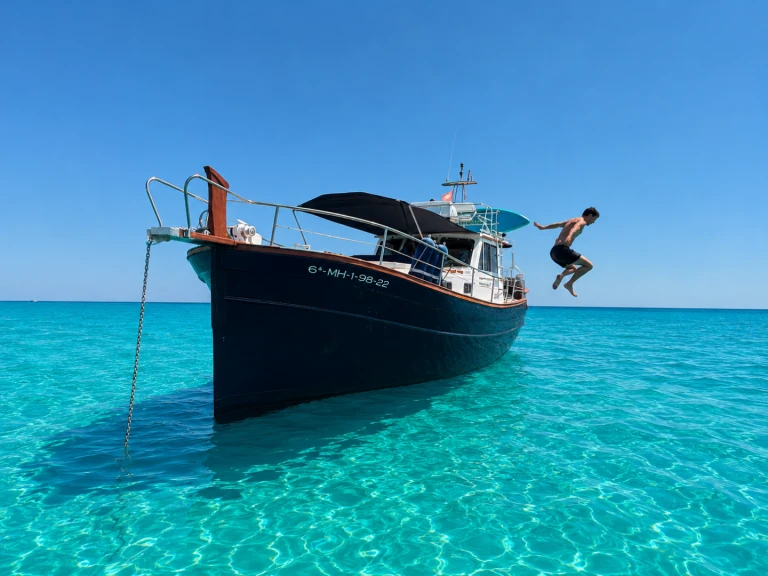 Motorboot mit oder ohne Skipper Menorquin-Yachts mieten in Mahón