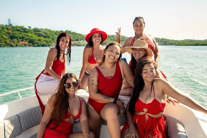 Katamaran mieten in Bahía de Cartagena de Indias zum besten Preis