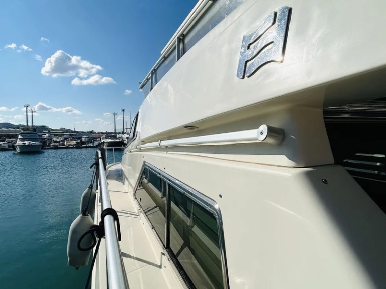 YachtCharter in Saint-Raphaël - Ferretti Altura 45 Fly auf SamBoat