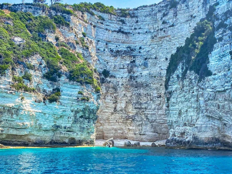 Marinello Eden 590 mieten Gáïos