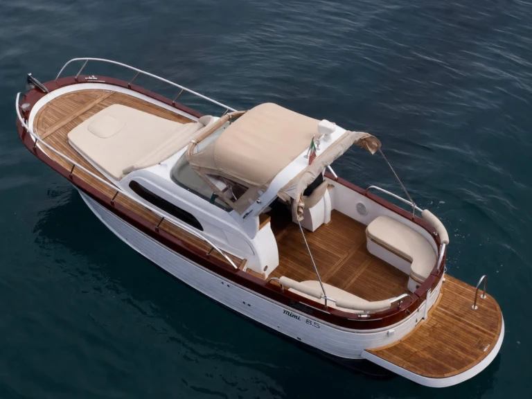Bootsverleih Mimi 8,50 GOZZO Capri Samboat