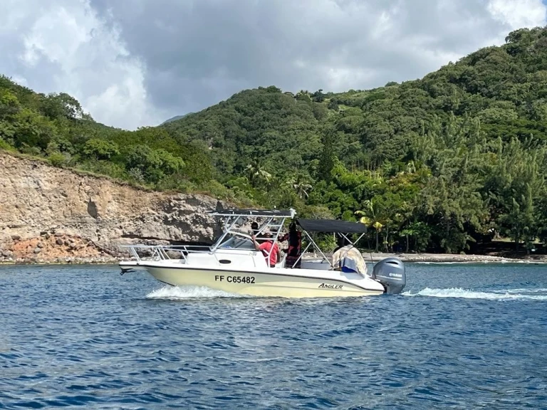Motorboot mieten in Le Gosier - Angler 2100 WA
