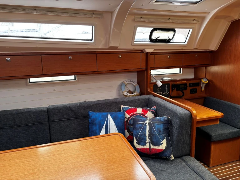 Segelboot mit oder ohne Skipper Bavaria mieten in Lidingö