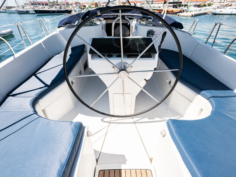 Segelboot mieten in Pirovac - Bénéteau Oceanis 411 Clipper
