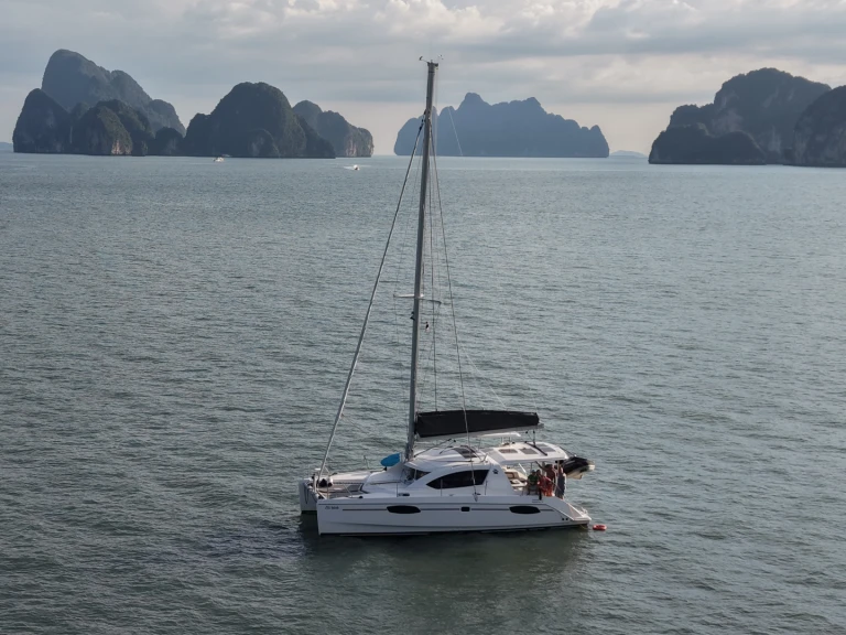 Ein Leopard Catamarans / Robertson & Caine Leopard 39 mieten in Mai Khao