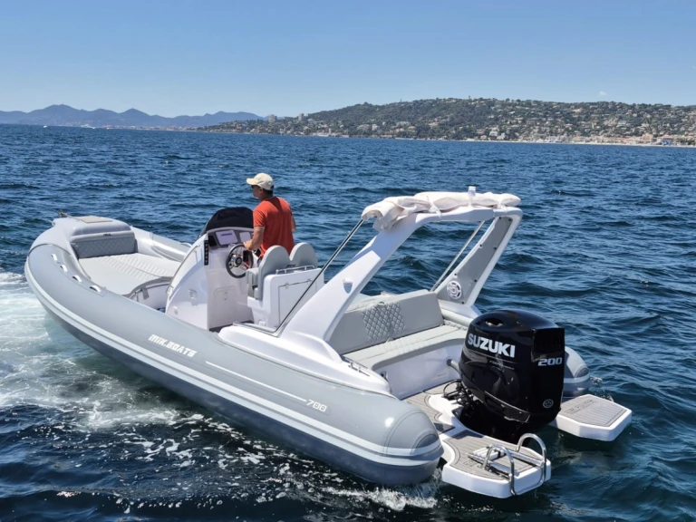 Schlauchboot mieten in Juan-les-Pins - mik mik 700