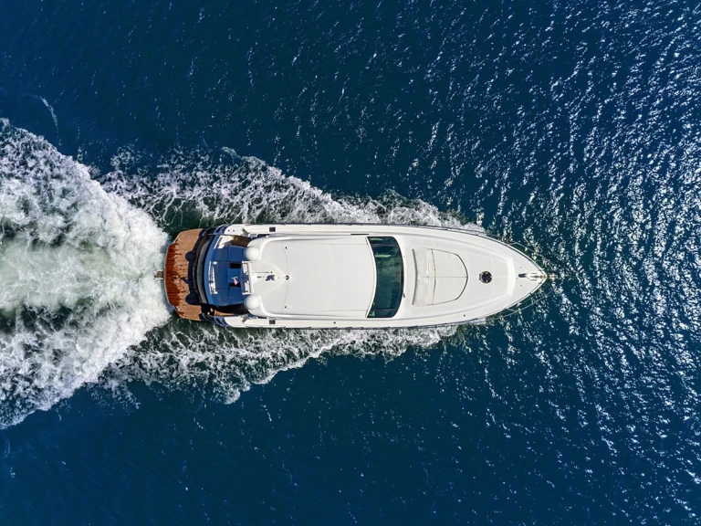 Boot mieten Pórto Chéli günstig Pershing 62
