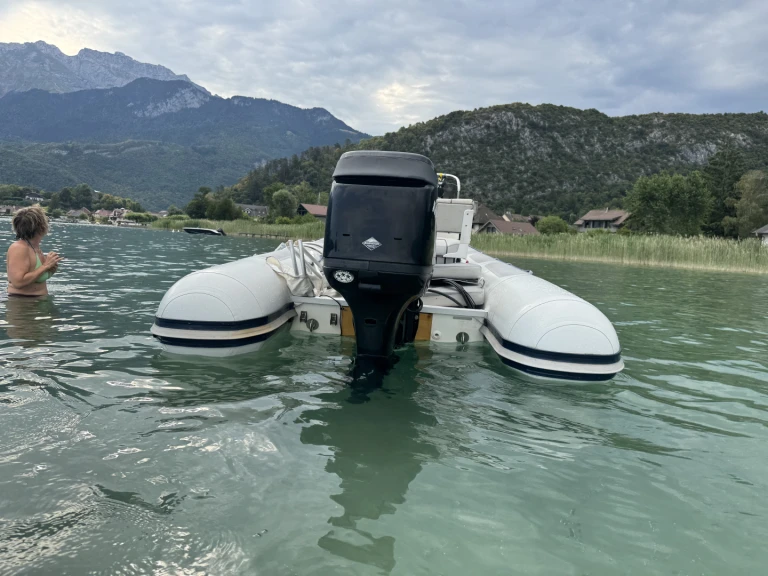 Schlauchboot mieten in Frankreich - Valiant Valiant Vg 520