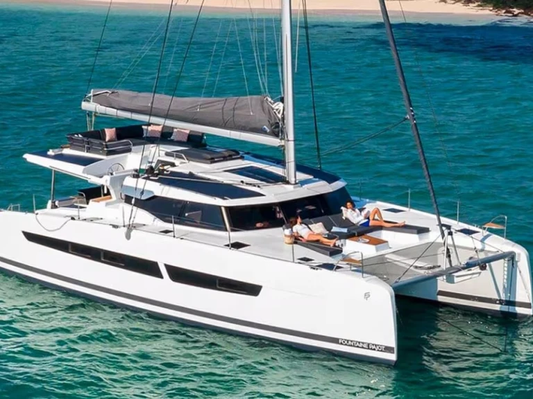 Fountaine Pajot Aura 51 mieten Cannes
