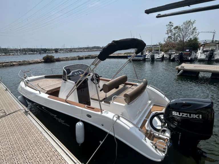Motorboot mit oder ohne Skipper Aquabat mieten in Marseille