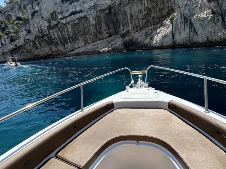 Vermietung Motorboot Aquabat mit Führerschein