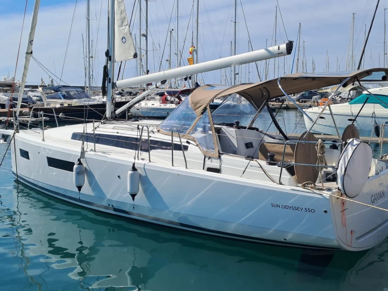 Segelboot mit oder ohne Skipper Jeanneau mieten in Marina deportiva de Menorca