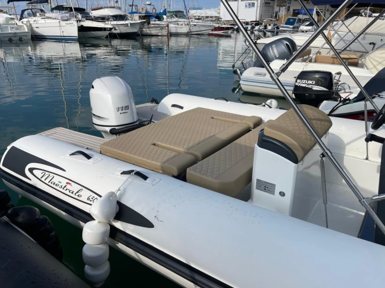 Schlauchboot mit oder ohne Skipper Maestrale mieten in Port Balís