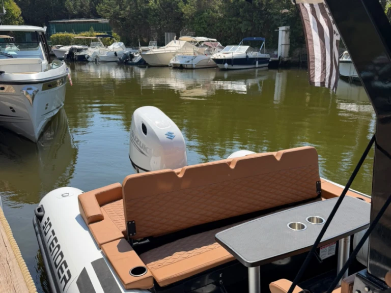 Vermietung Schlauchboot 3D Tender mit Führerschein