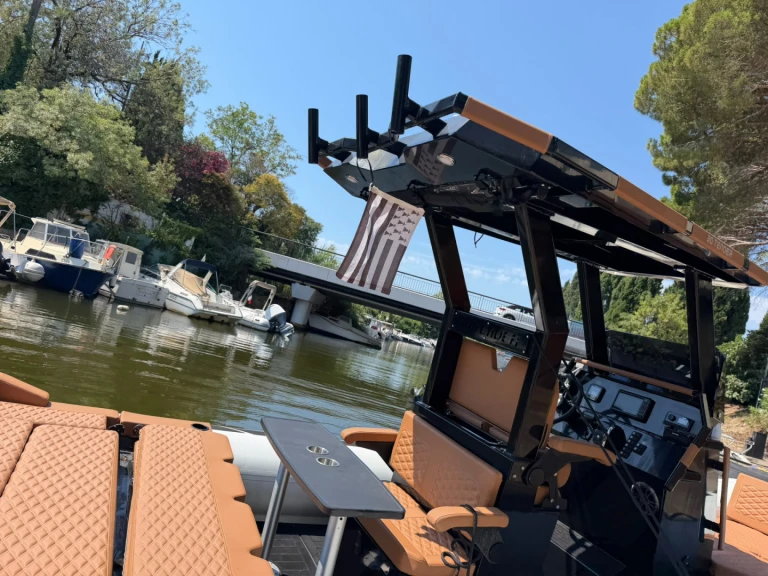 Schlauchboot mieten in Mandelieu-la-Napoule zum besten Preis