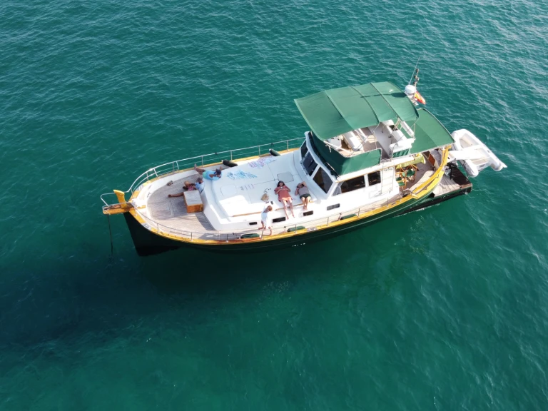 Motorboot mit oder ohne Skipper Menorquin-Yachts mieten in Mahón