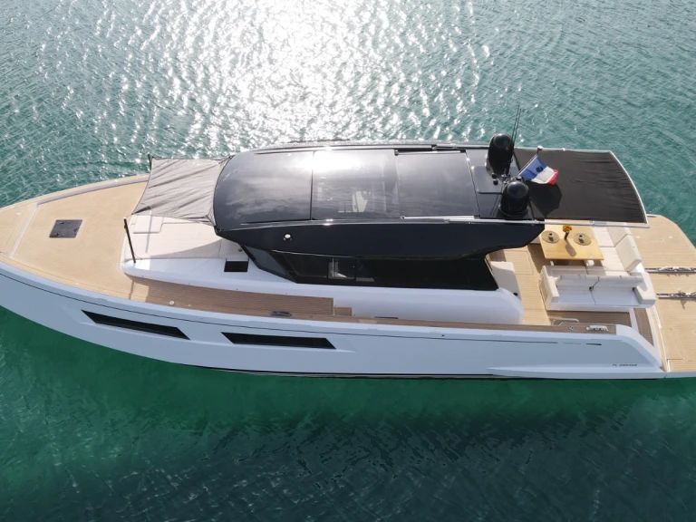 Yacht mit oder ohne Skipper Pardo Yachts mieten in Baie de Bandol