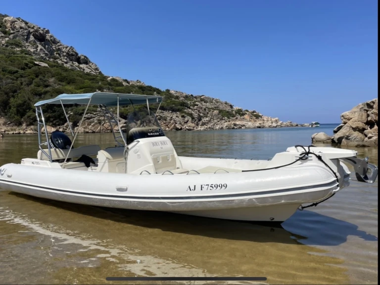 Ein Nuova Jolly NJ 700 XL mieten in Propriano