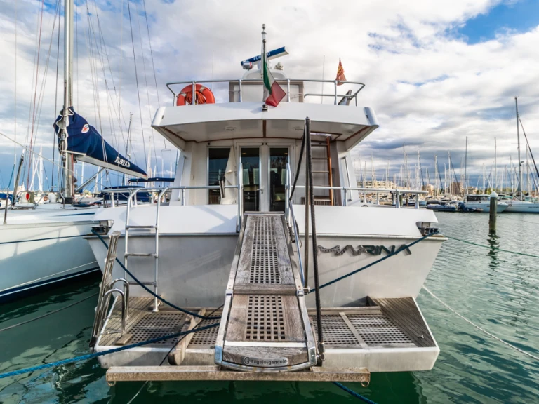 Motorboot mieten in Marina di Pisa zum besten Preis