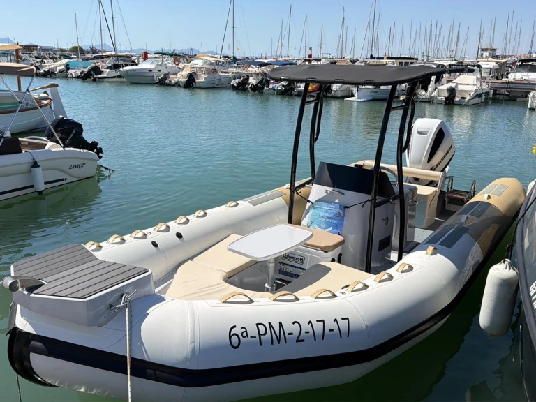 Boot mieten Alcúdia günstig Hurricane 733