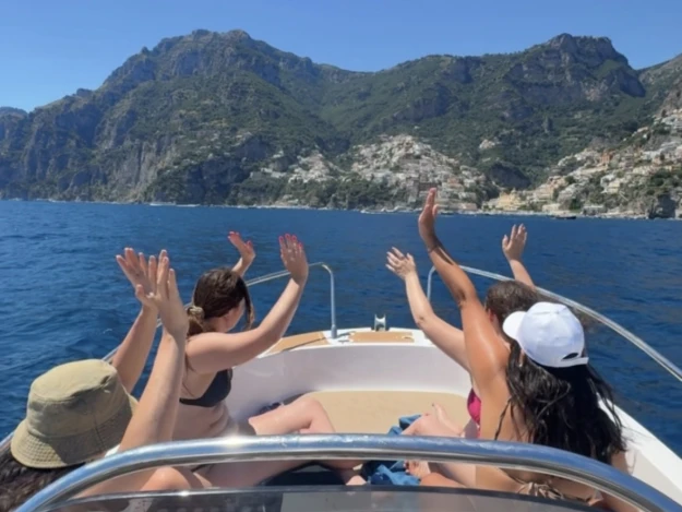 Vermietung Motorboot Idea Marine mit Führerschein
