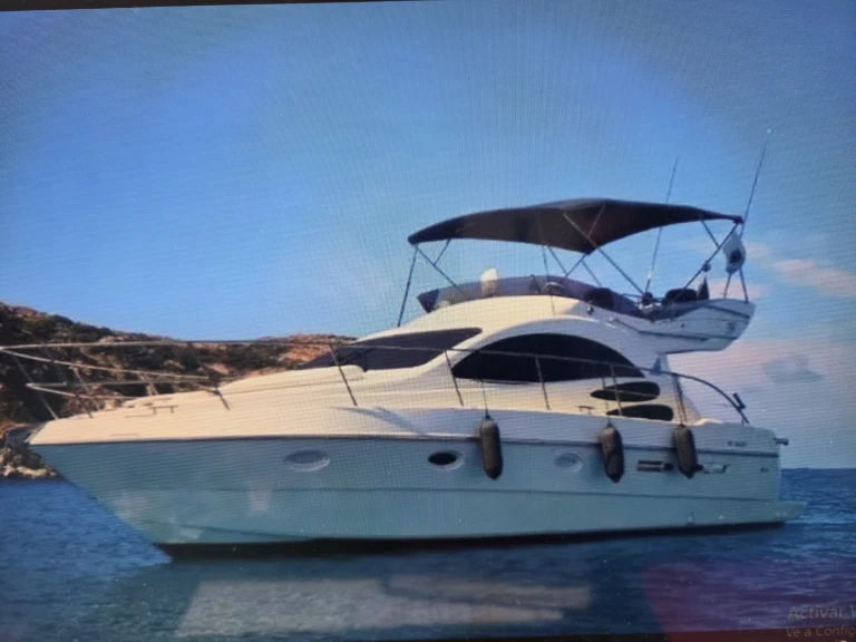 Vermietung Motorboot Sealine mit Führerschein