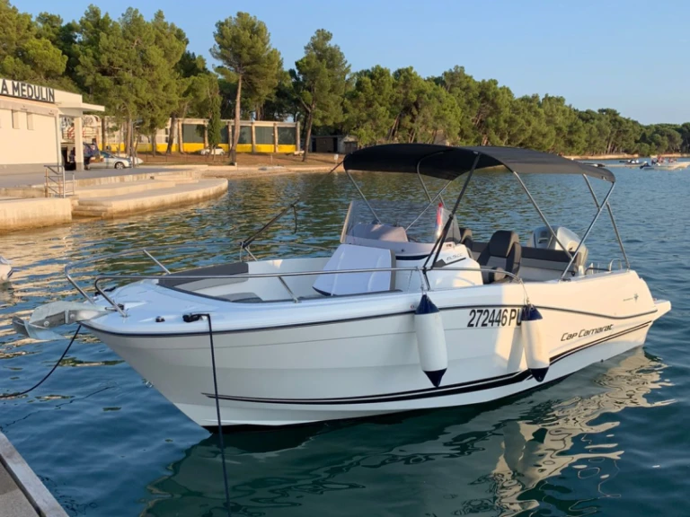 Boot mieten Pula günstig Cap Camarat 6.5 CC