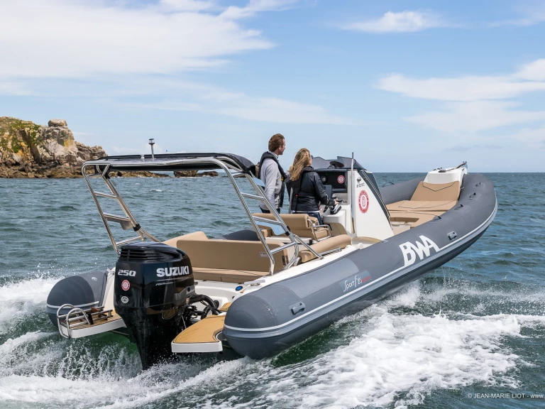 Bootsverleih Bwa Sport 26 GTO La Trinité-sur-Mer Samboat