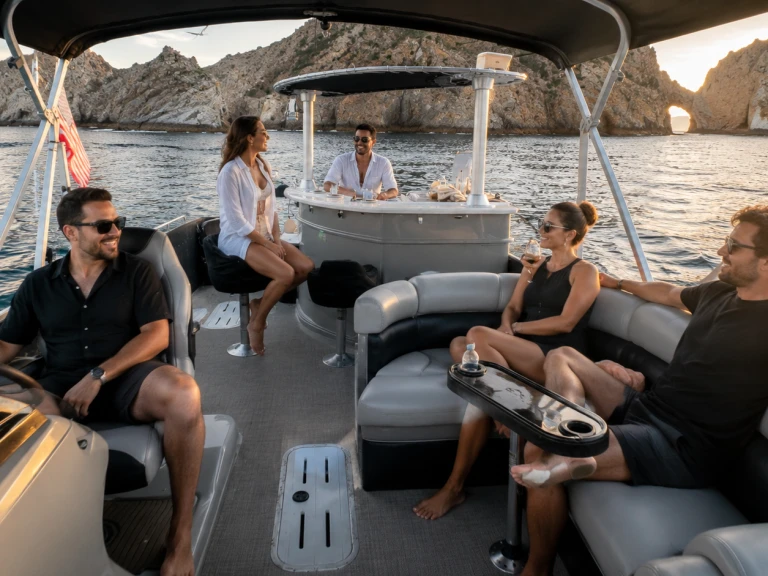 Motorboot mieten in Cabo San Lucas zum besten Preis