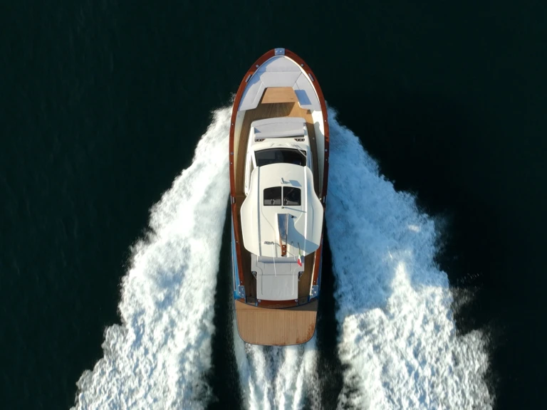 Motorboot mieten in Sorrent zum besten Preis