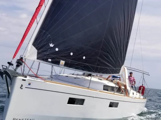 Bénéteau Oceanis 38.1 mieten Les Sables-d'Olonne