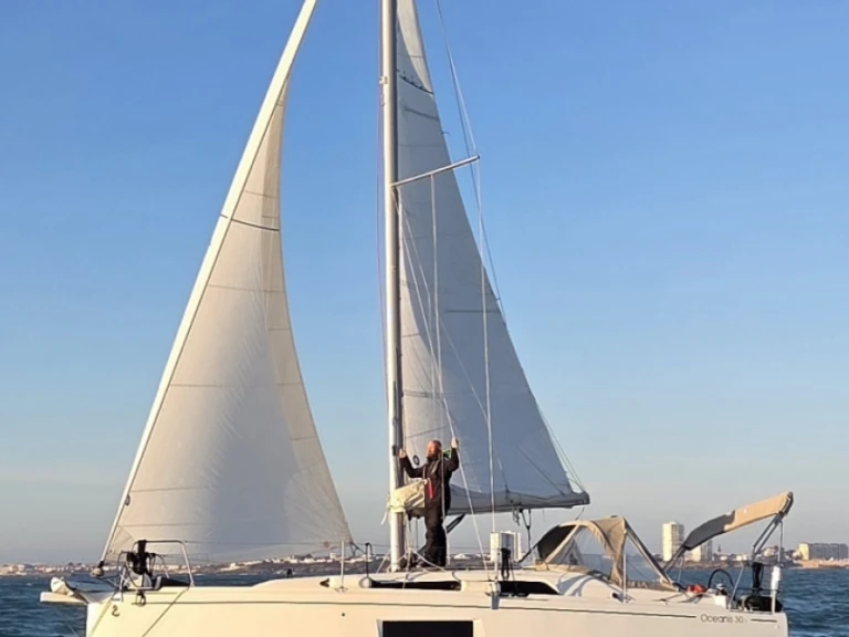 Boot mieten Les Sables-d'Olonne günstig Oceanis 30.1