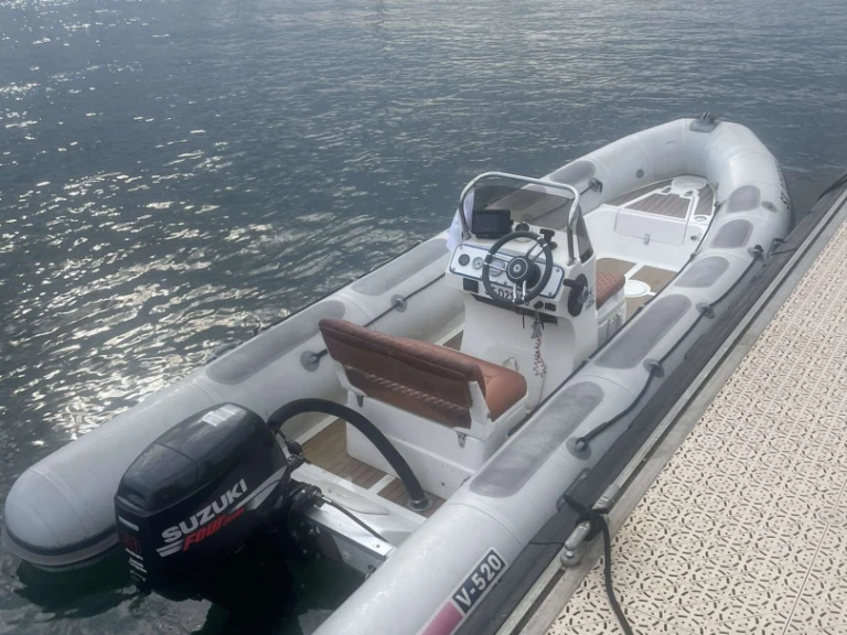 Vermietung Schlauchboot Valiant mit Führerschein