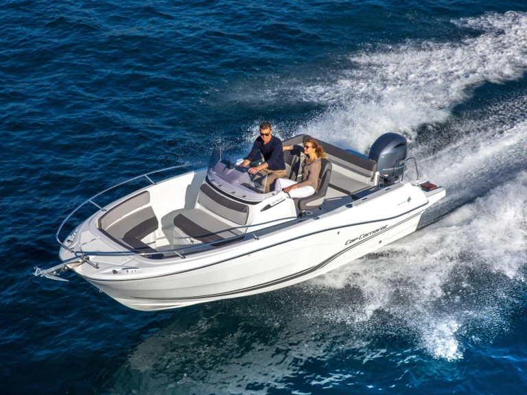 Bootsverleih Jeanneau CAP CAMARAT 6,5 CC Style Le Lavandou Samboat