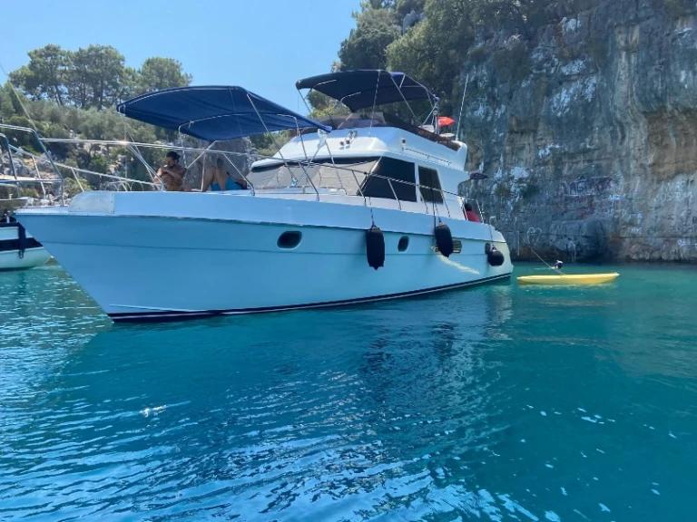 Motorboot mieten in Göcek zum besten Preis