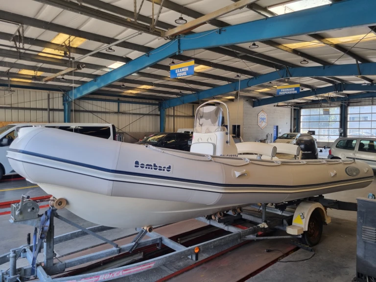 Vermietung Schlauchboot Bombard mit Führerschein
