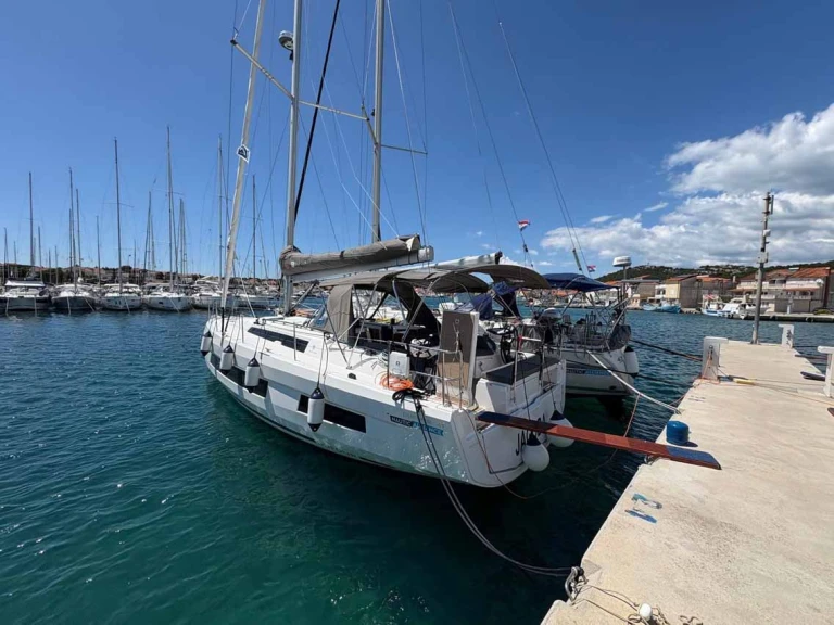 Segelboot mieten in Murter-Kornati zum besten Preis
