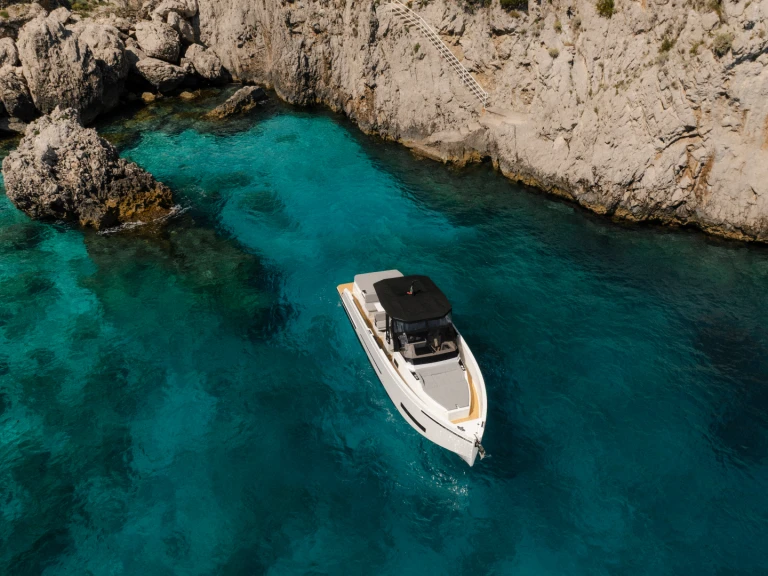 De Antonio De Antonio D32 Open mieten Ischia
