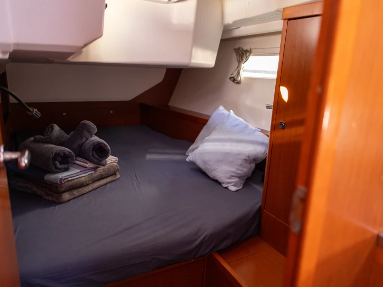 Ein Bénéteau Oceanis 45 mieten in Port de Pollença