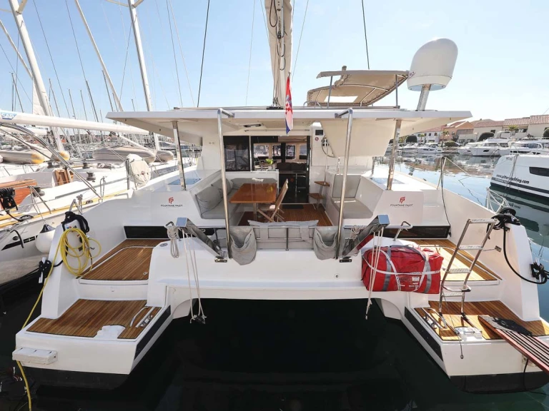 Katamaran mieten in Trogir - Fountaine Pajot Lucia 40