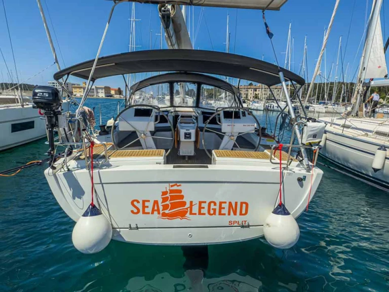 Boot mieten Pula günstig Hanse 455