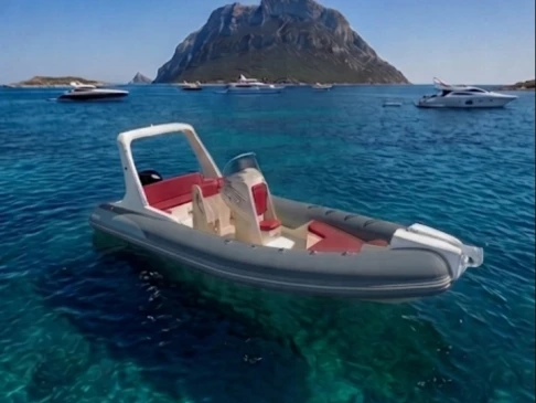 Schlauchboot mit oder ohne Skipper Kardis mieten in Porto Rotondo
