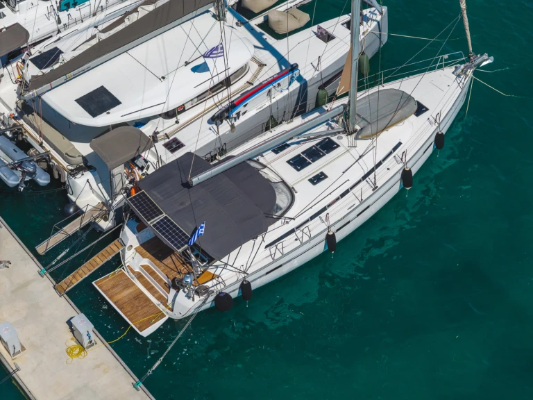 Bavaria Cruiser 45 mieten Ligia