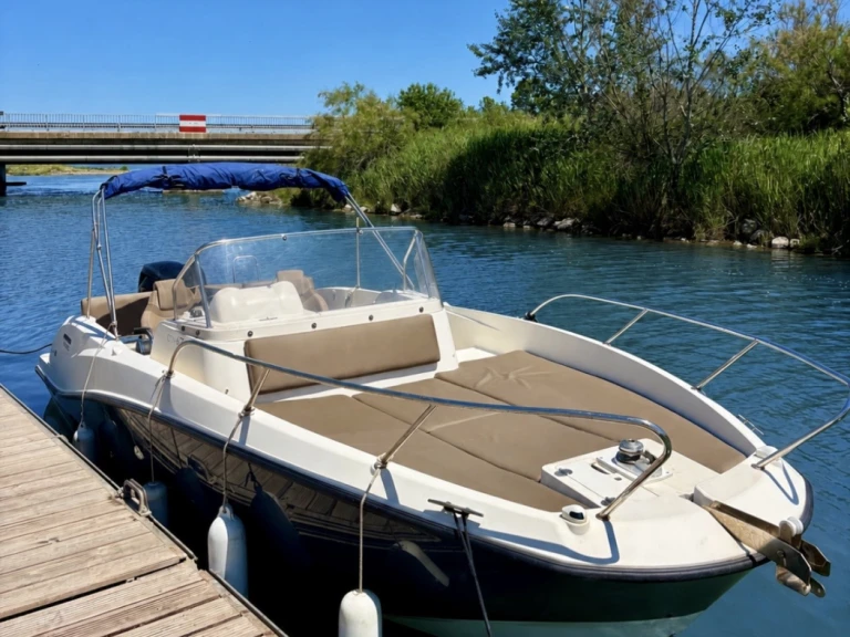 Motorboot mit oder ohne Skipper Quicksilver mieten in Carnon-Plage